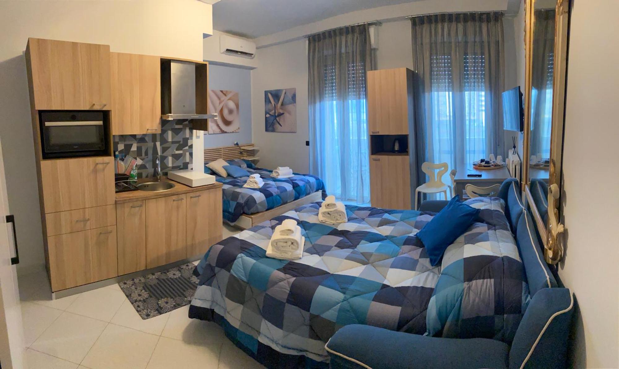 לינה וארוחת בוקר קטנזארו B E B Le Terrazze Sul Mare מראה חיצוני תמונה